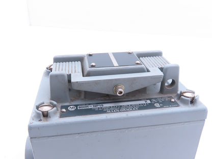 Allen Bradley 800T-XAP 1 Gang Explosion Proof Switch With Cover & Enclosure READ