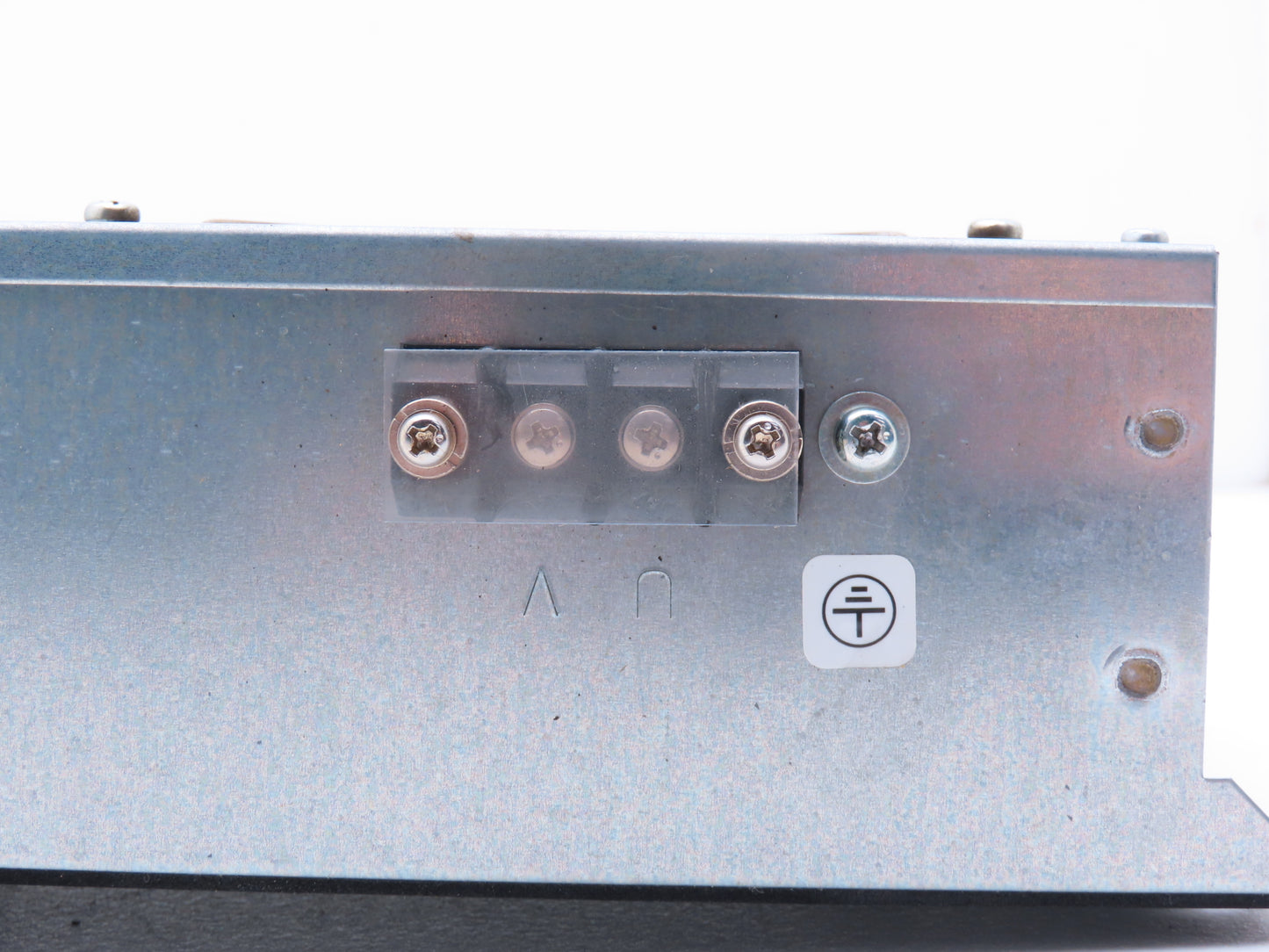 Apiste ENH-115L(R)-100 Enclosure Heat Exchanger 100VAC Cool Changer