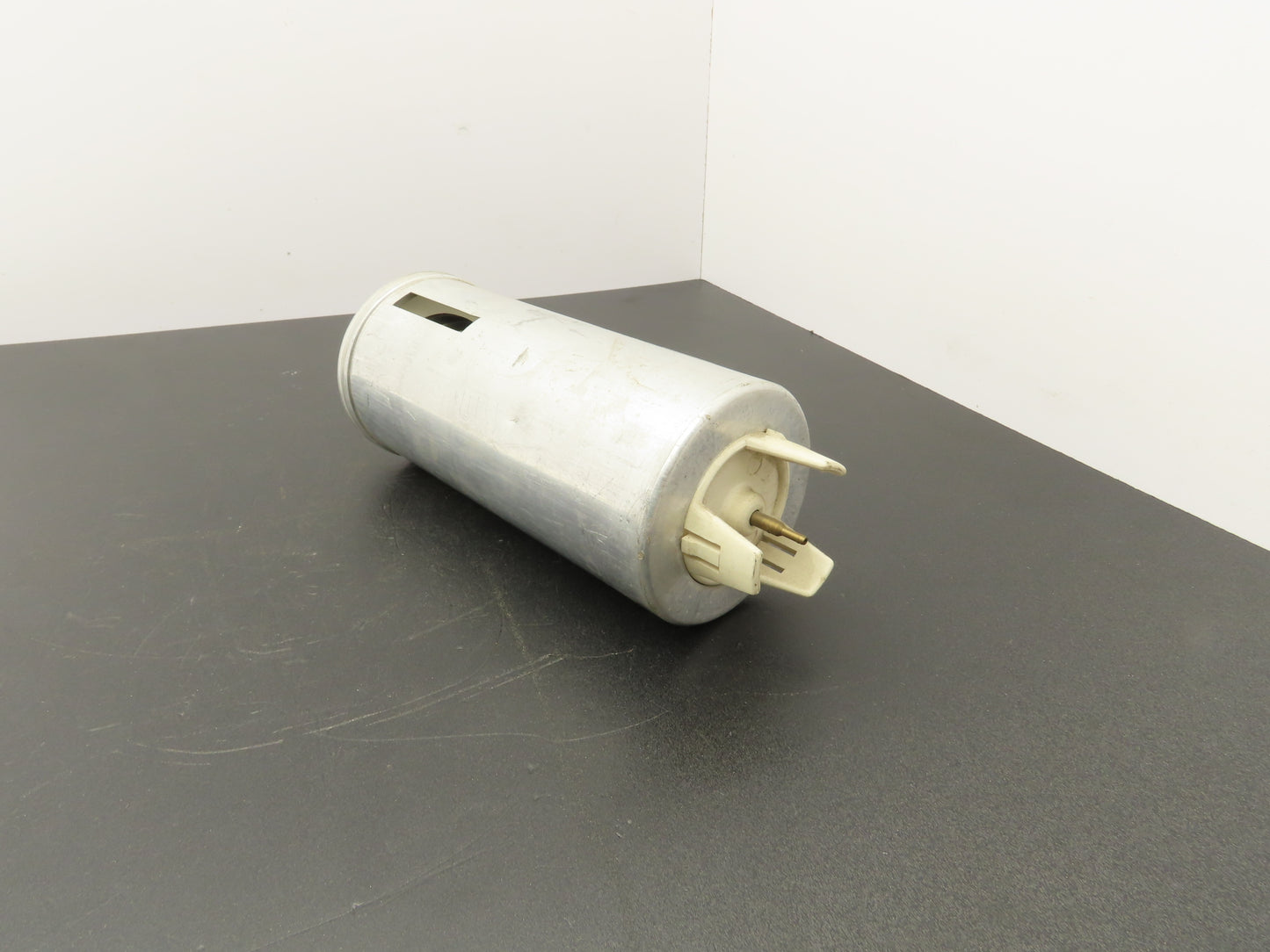 Honeywell MP909E 1380 9625 Pneumatic Damper Actuator Spring Return 9-13PSI