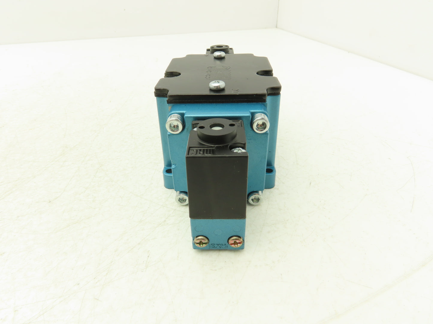 MAC 6531B-000-PM-591DA Pneumatic Solenoid Valve 24VDC PME-591DABE