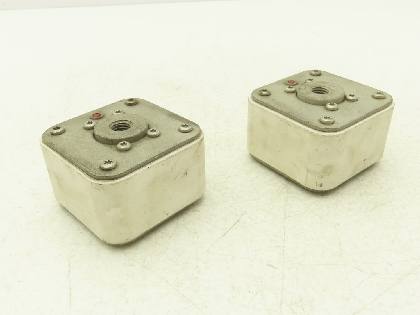 Bussman 170M6417 Fuse 700V 1400A IR700-200kA Lot of 2