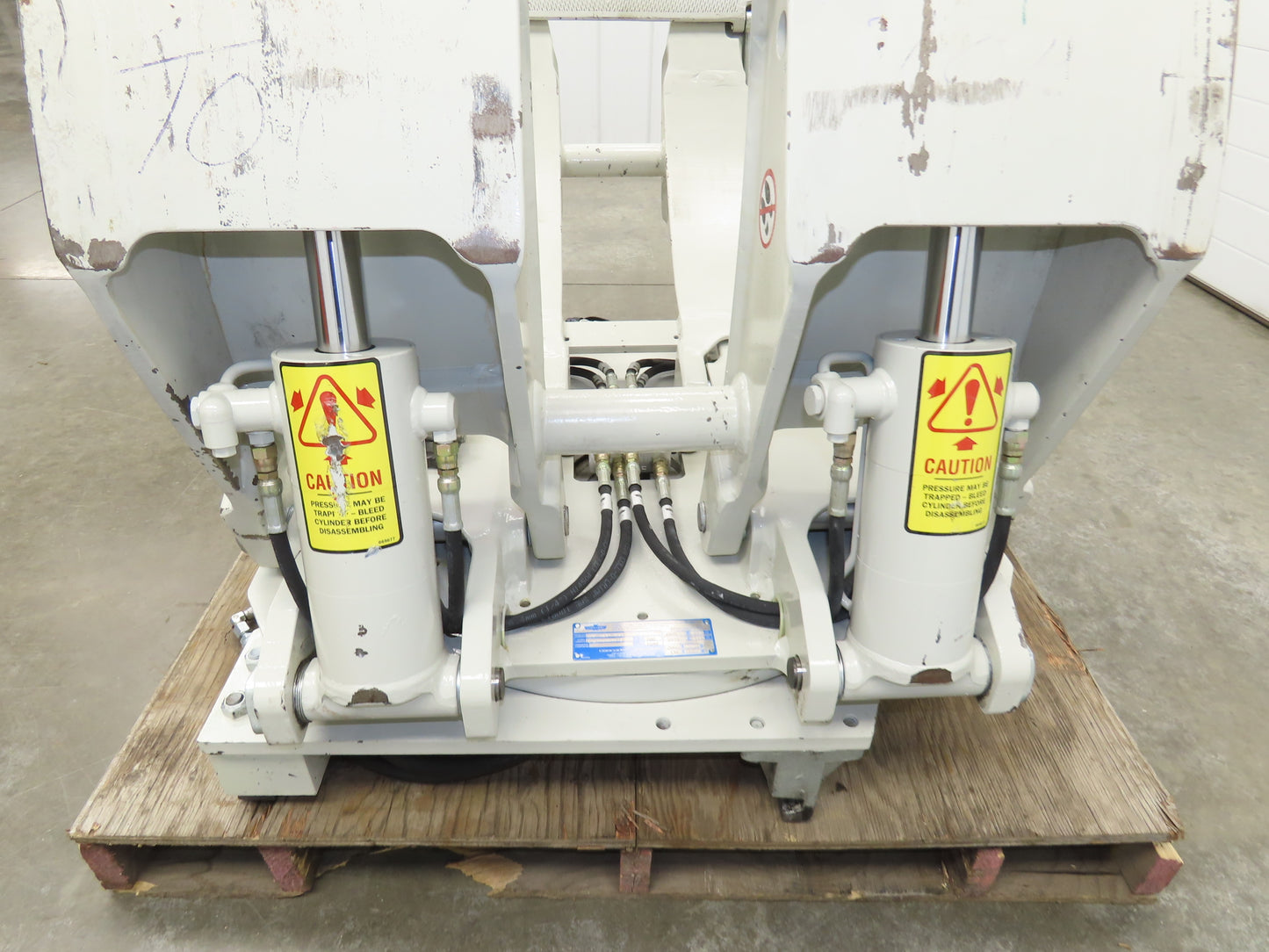 Cascade 45F Paper Roll Clamp 4500LB Fork Lift Truck Clamping Attachment Class 3