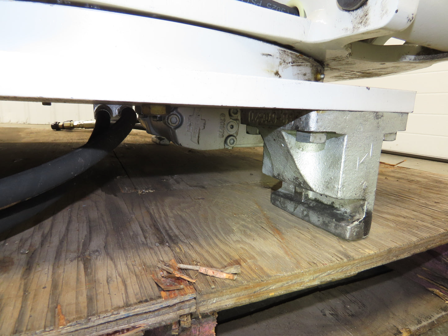 Cascade 45F Paper Roll Clamp 4500LB Fork Lift Truck Clamping Attachment Class 3