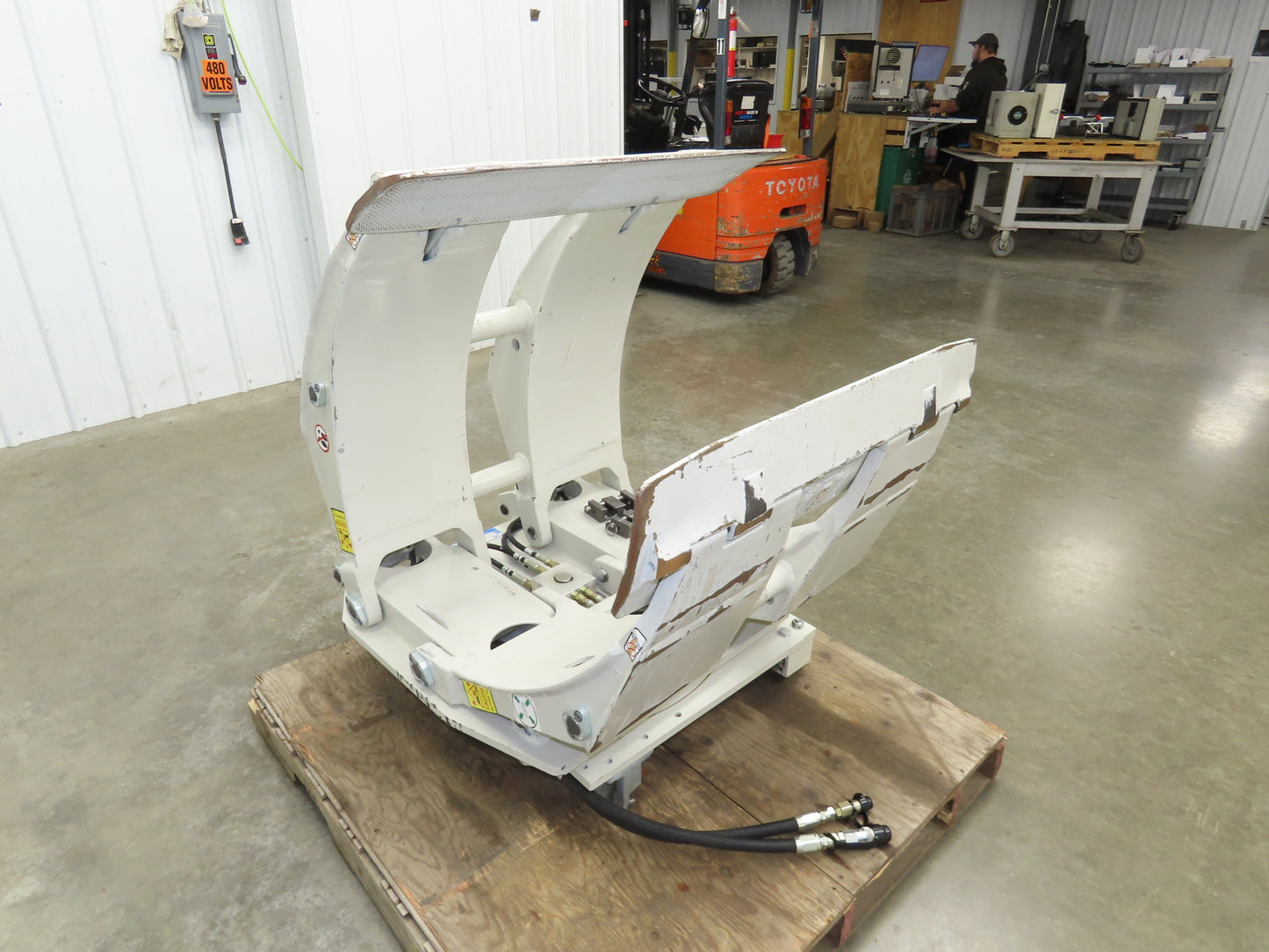 Cascade 45F Paper Roll Clamp 4500LB Fork Lift Truck Clamping Attachment Class 3