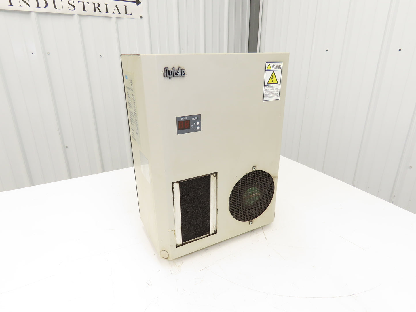 Apiste ENC-620L-UL Enclosure Air Conditioner Special Purpose 200VAC 1Ph