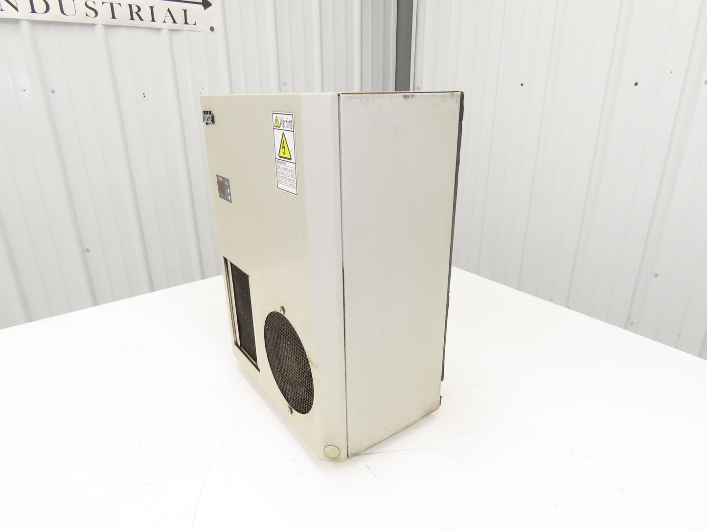 Apiste ENC-620L-UL Enclosure Air Conditioner Special Purpose 200VAC 1Ph