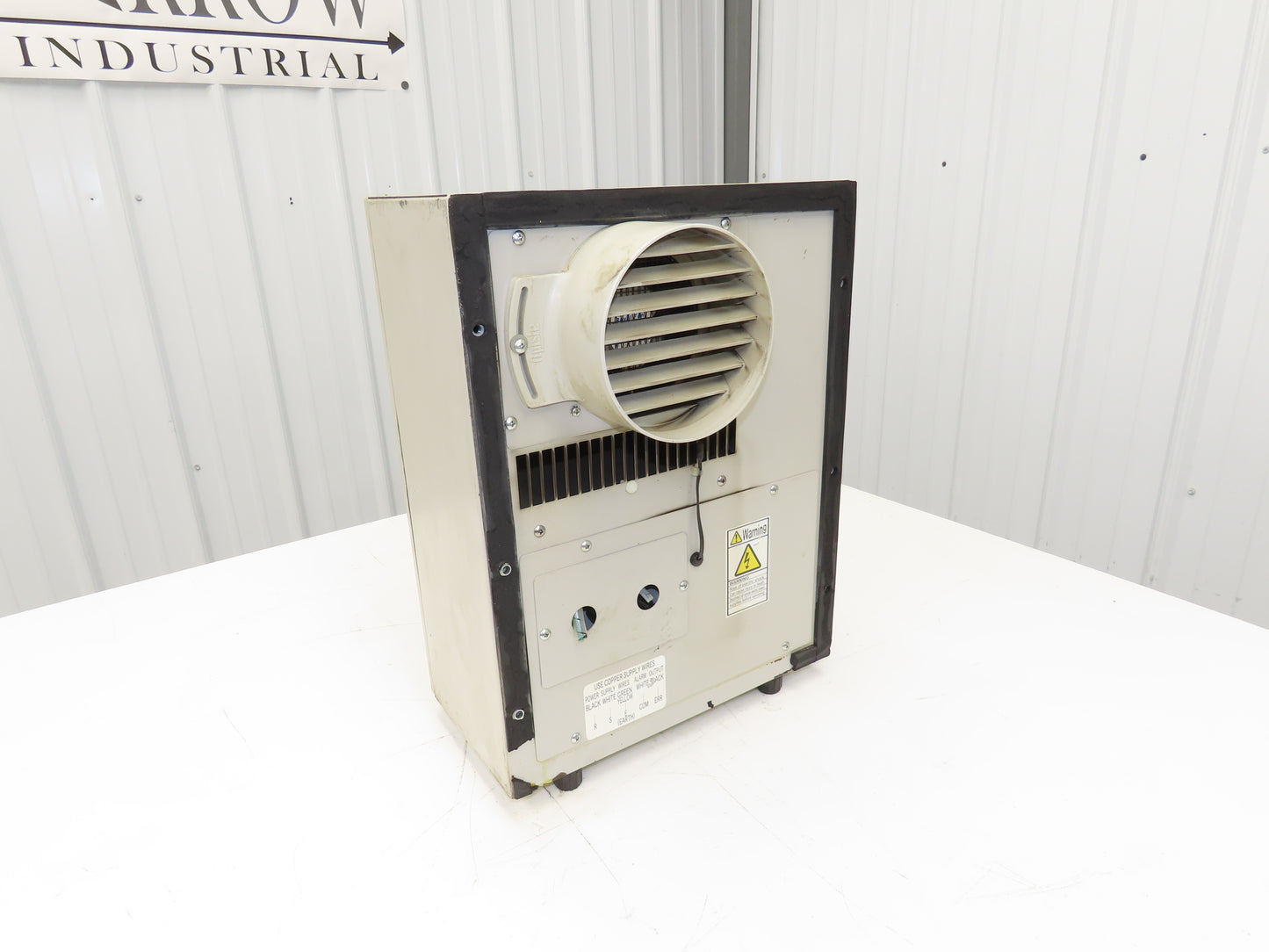 Apiste ENC-620L-UL Enclosure Air Conditioner Special Purpose 200VAC 1Ph