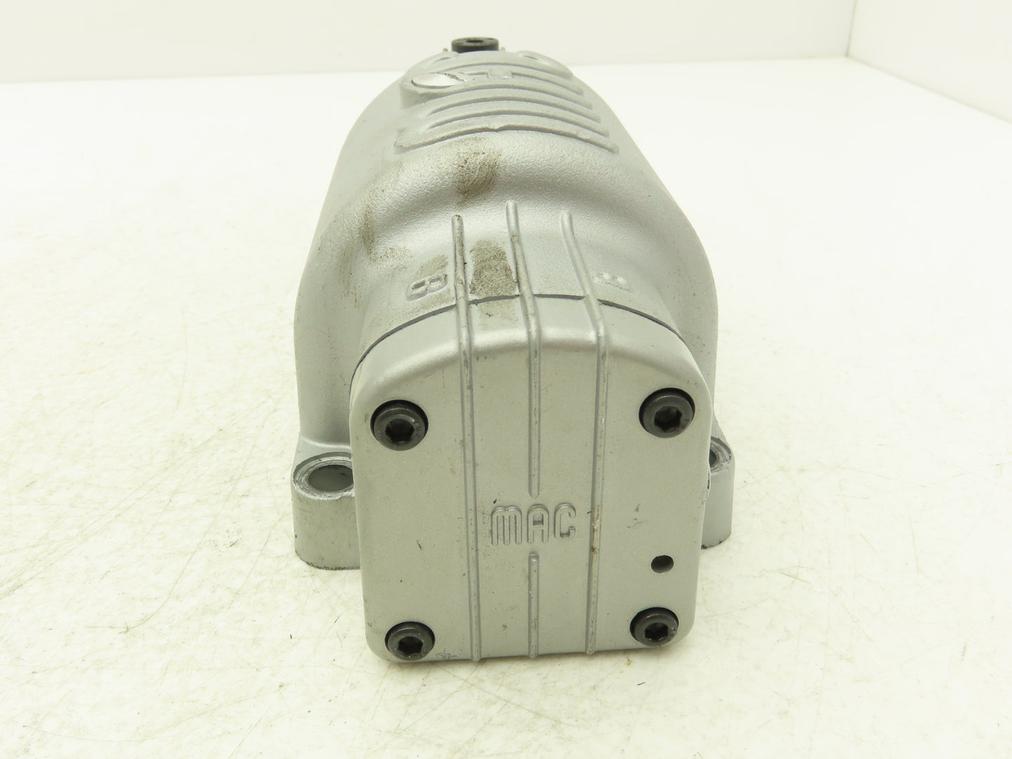 MAC 1301G-111D-1 Pneumatic Single Solenoid Valve 4/2-way 120V