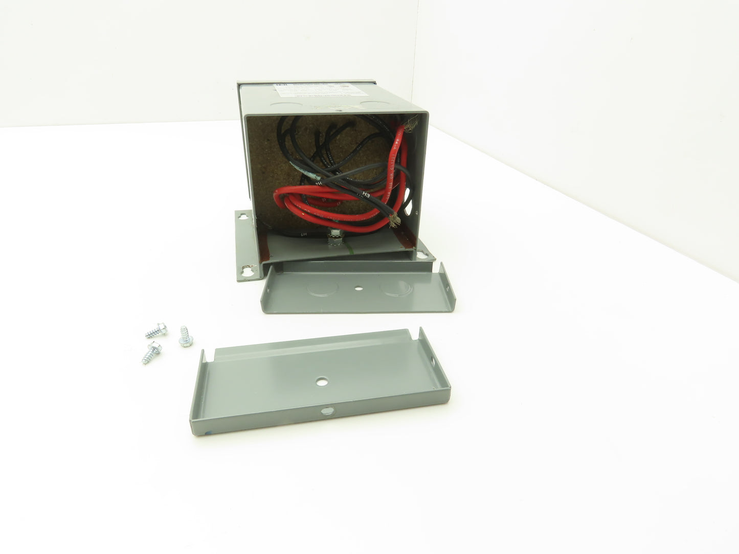 Square D 500SV46B Step Down Power Transformer 0.500KVA 1pH HV 120/240V LV 16/32V