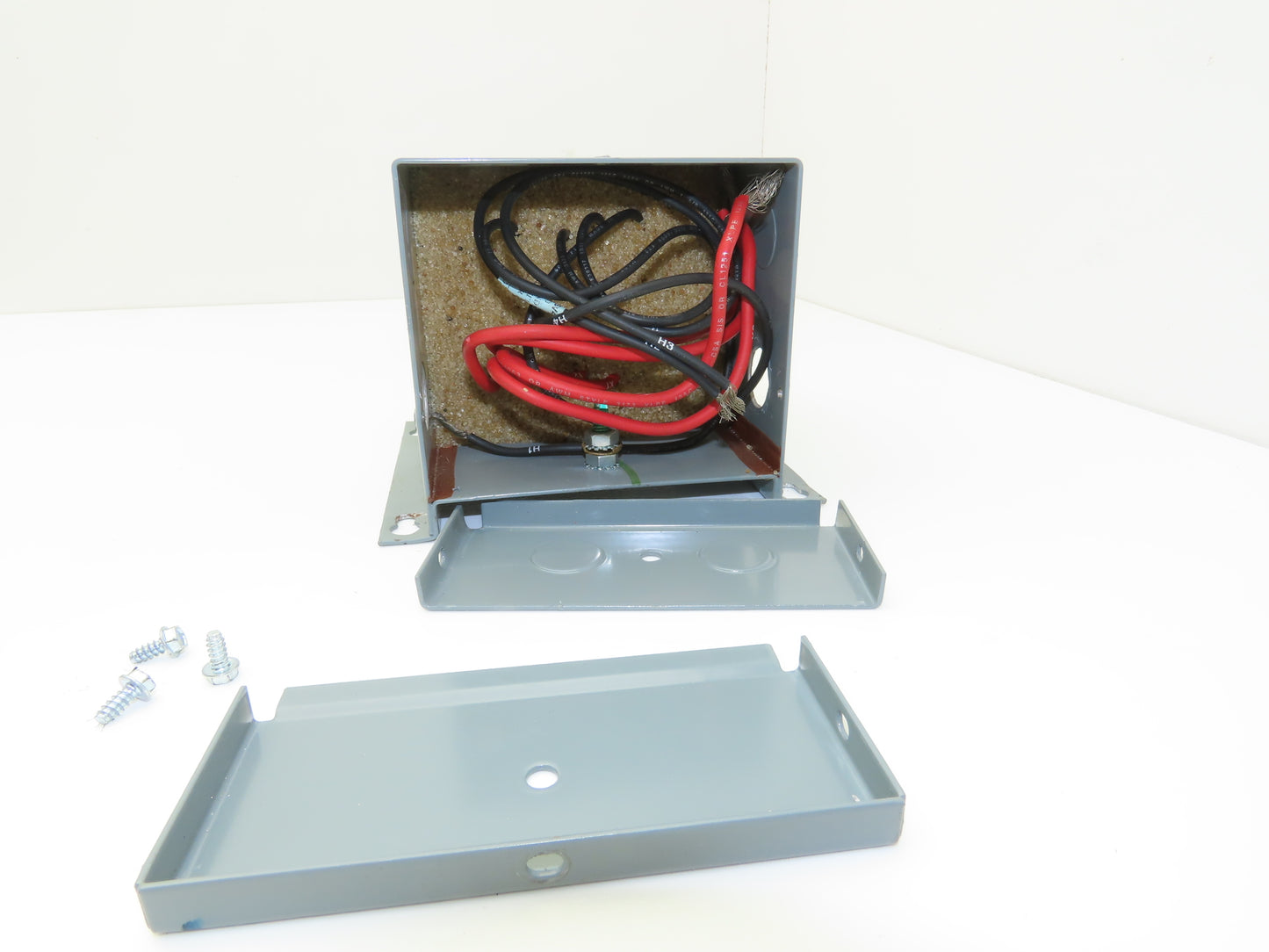 Square D 500SV46B Step Down Power Transformer 0.500KVA 1pH HV 120/240V LV 16/32V
