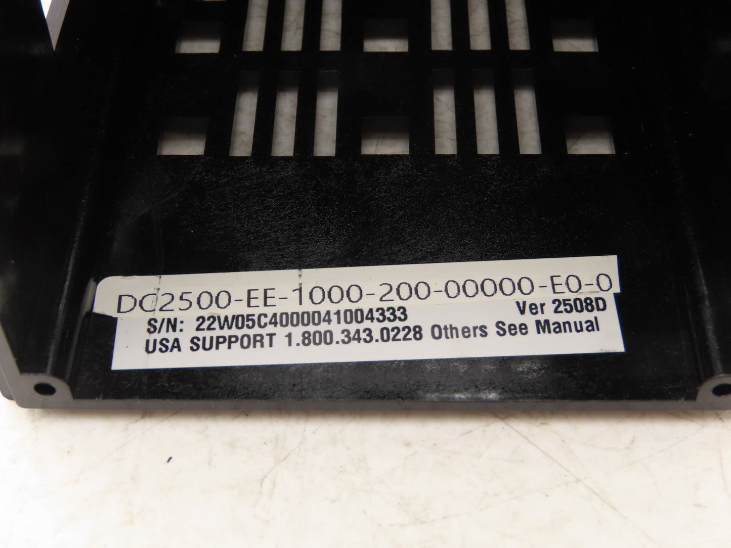 Honeywell DC2500-EE-1000-200-00000-E0-0 Universal Digital Controller 90-250VAC