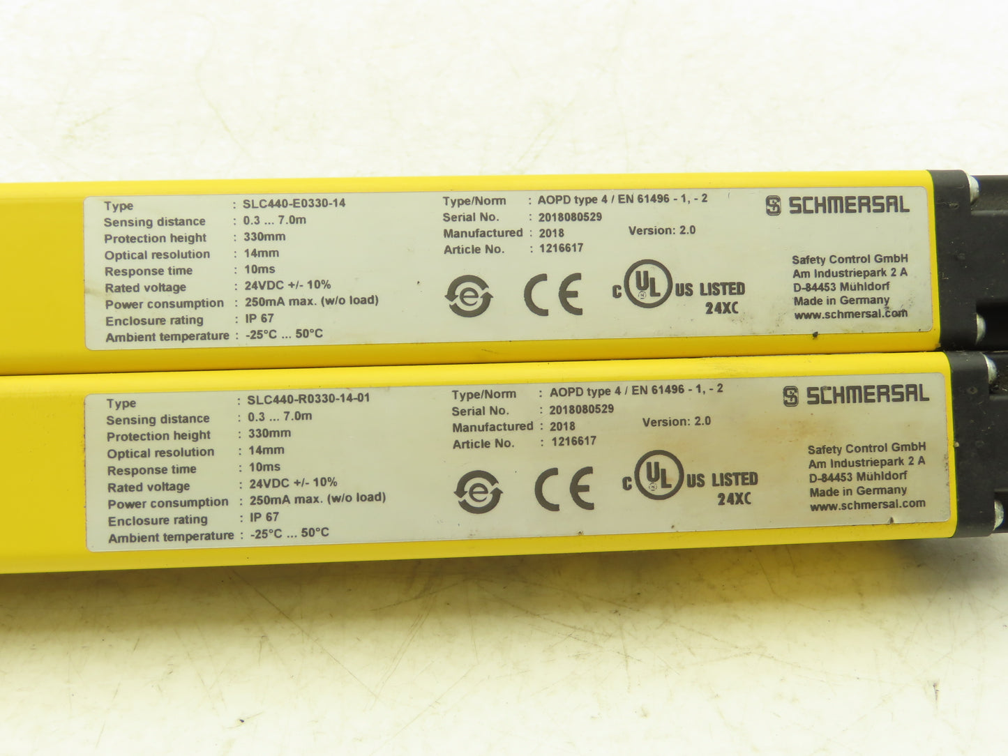 Schmersal SLC440-ER-0330-14-01 330mm Light Curtain Transmitter & Receiver Set