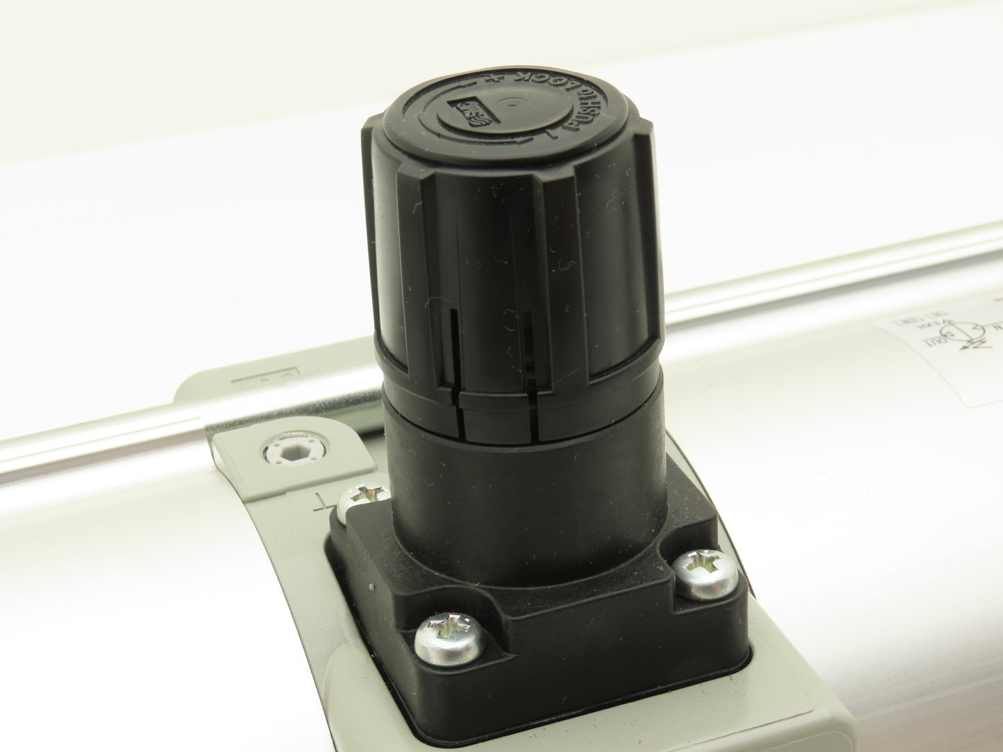 SMC VBA40A-T04GN-Z Booster Regulator 0-145psi 1/2"NPT