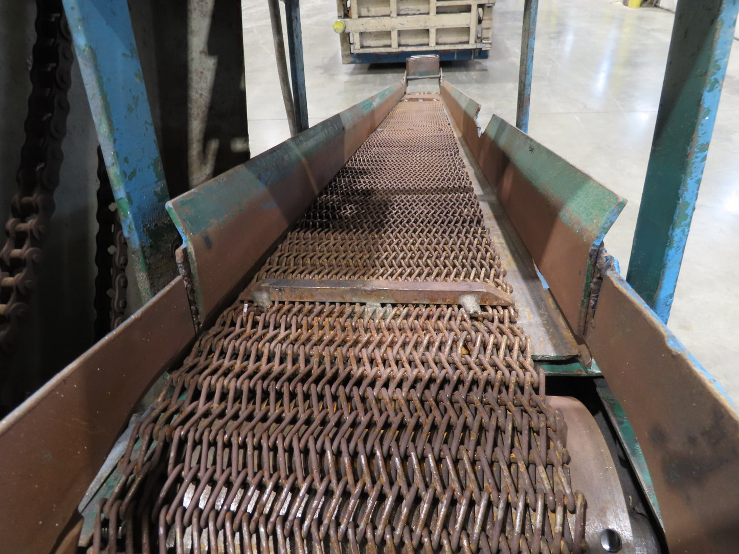 11' 5" Incline Parts Conveyor Steel Wire Mesh 8"Belt 460V 3PH 65FPM Chain Drive