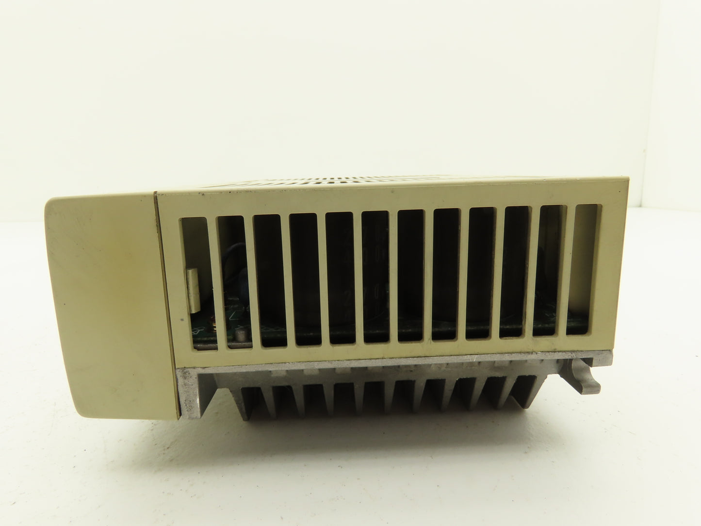 Mitsubishi MR-J60A-D33 AC Servo Drive Module 600W 3.6A 200-230V 3Ph