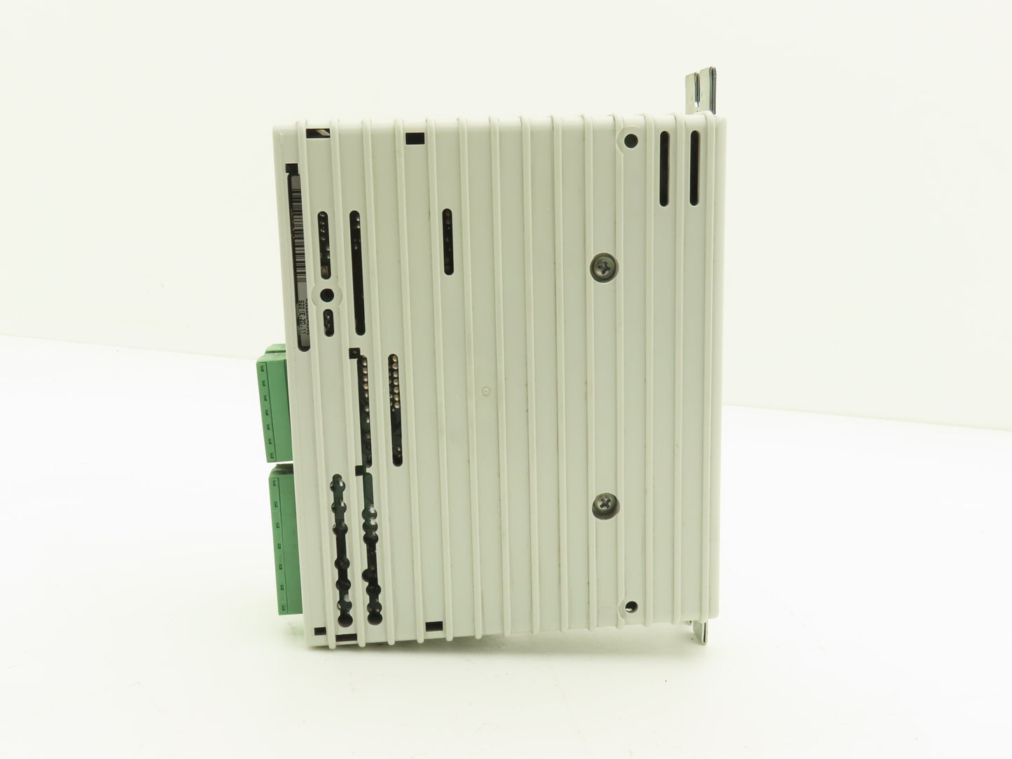 Lenze EVF8201-E VFD Motor Drive Inverter 230V 1Ph In 0.37kW 2.6A 3PH 230V Out