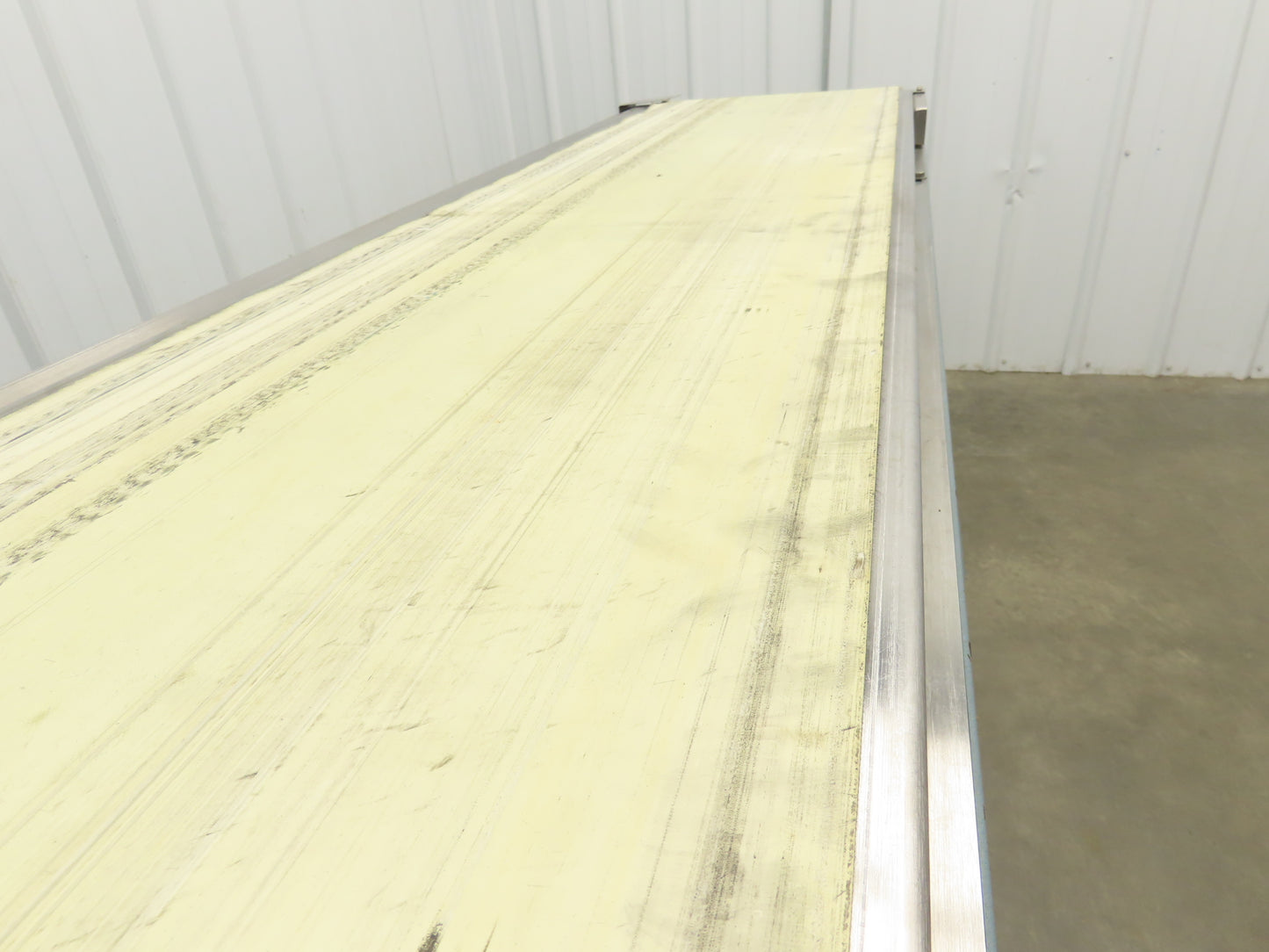 Shanklin 78"L Portable Slider Bed Conveyor 16"Belt 115V Variable Speed Drive