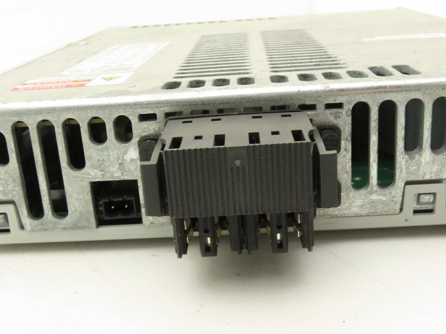 Allen Bradley 2198-P031 Kinetix 5700 DC Bus Power Supply 480VAC In 24VDC In