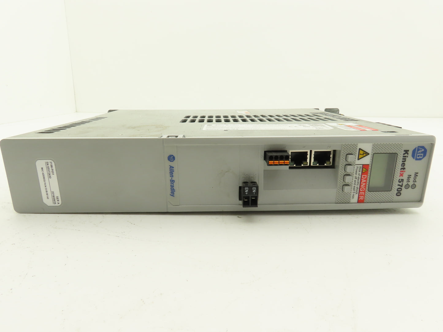 Allen Bradley 2198-P031 Kinetix 5700 DC Bus Power Supply 480VAC In 24VDC In