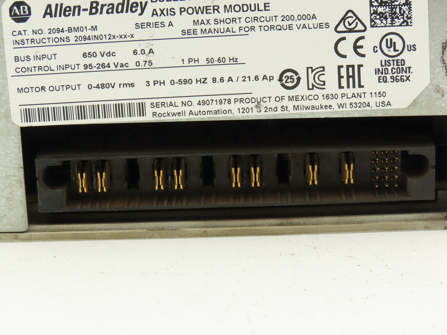 Allen Bradley 2094-BM01-M 9A Axis Power Module VFD 0-480V 3Ph 0-590Hz 21.6A