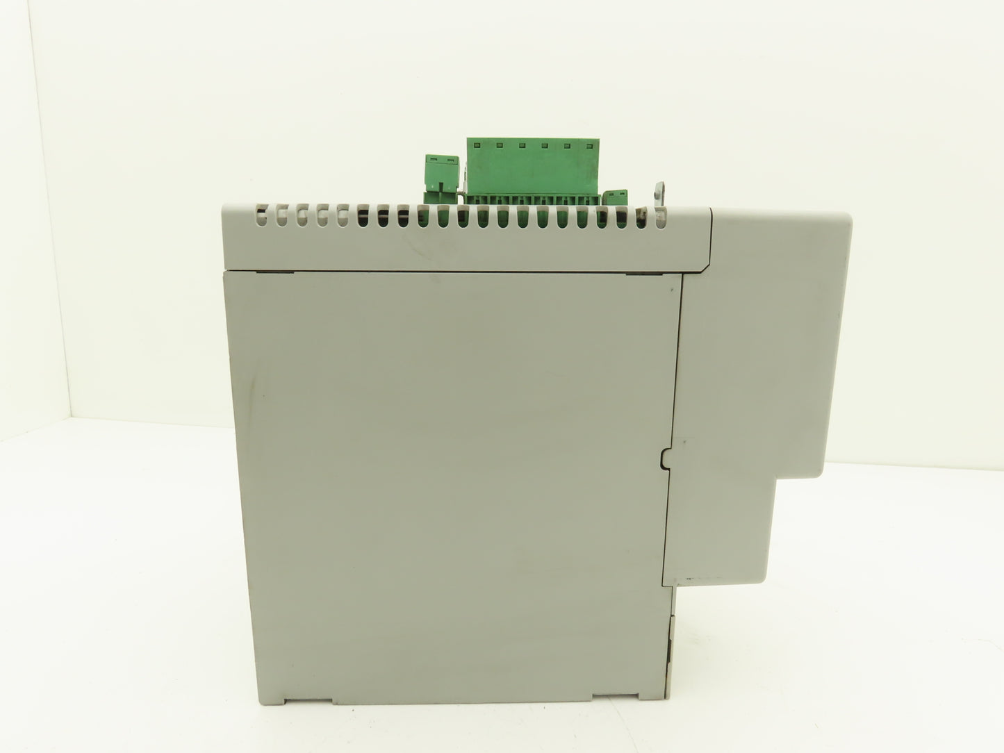 Allen Bradley 2094-BC01-M01-M Integrated Axis Power Module 480V 3Ph 0-590Hz
