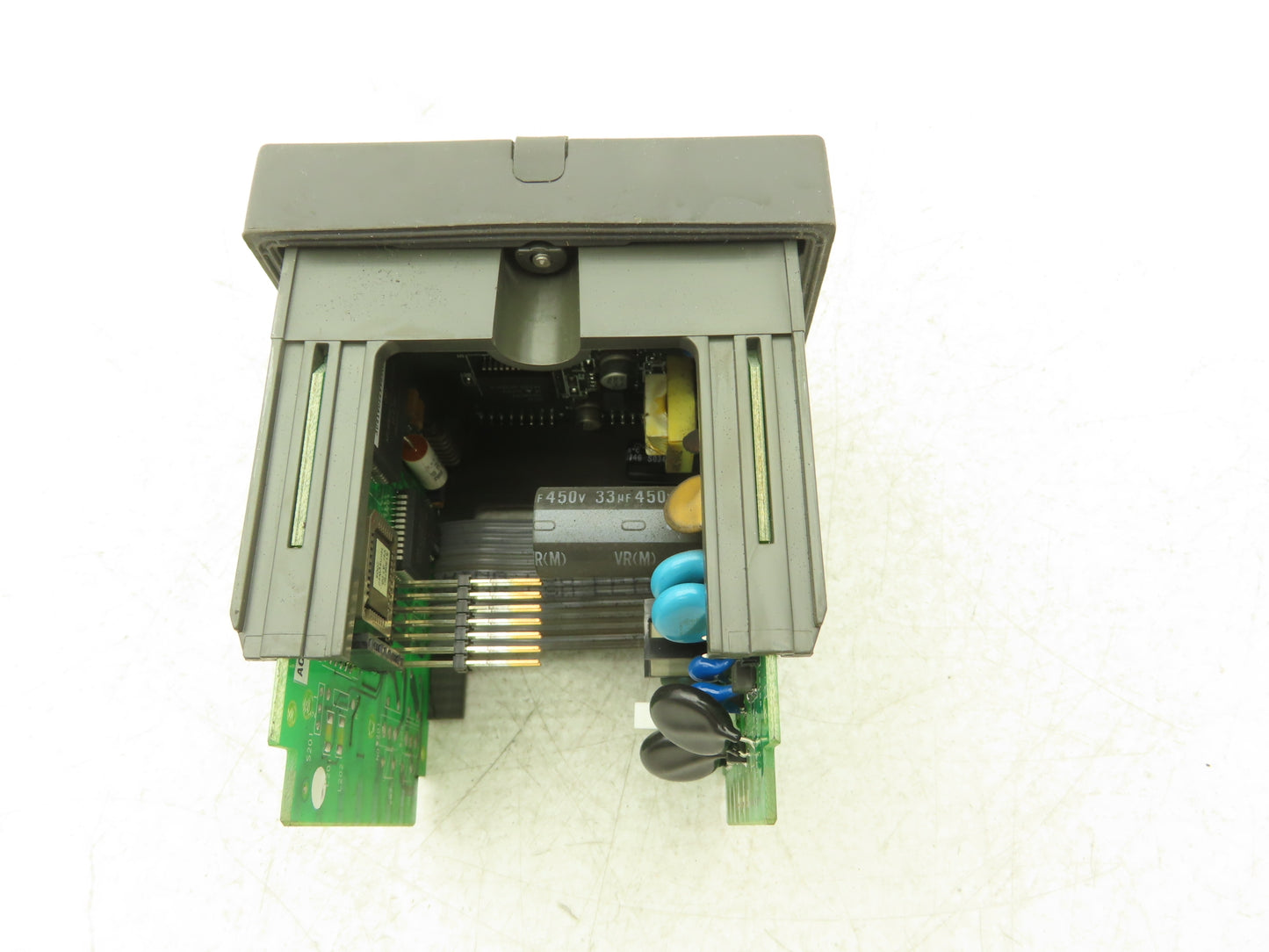 Honeywell UDC2300 Mini-Pro Temperature Controller DC230L-E0-00-10-0A00000-20-0