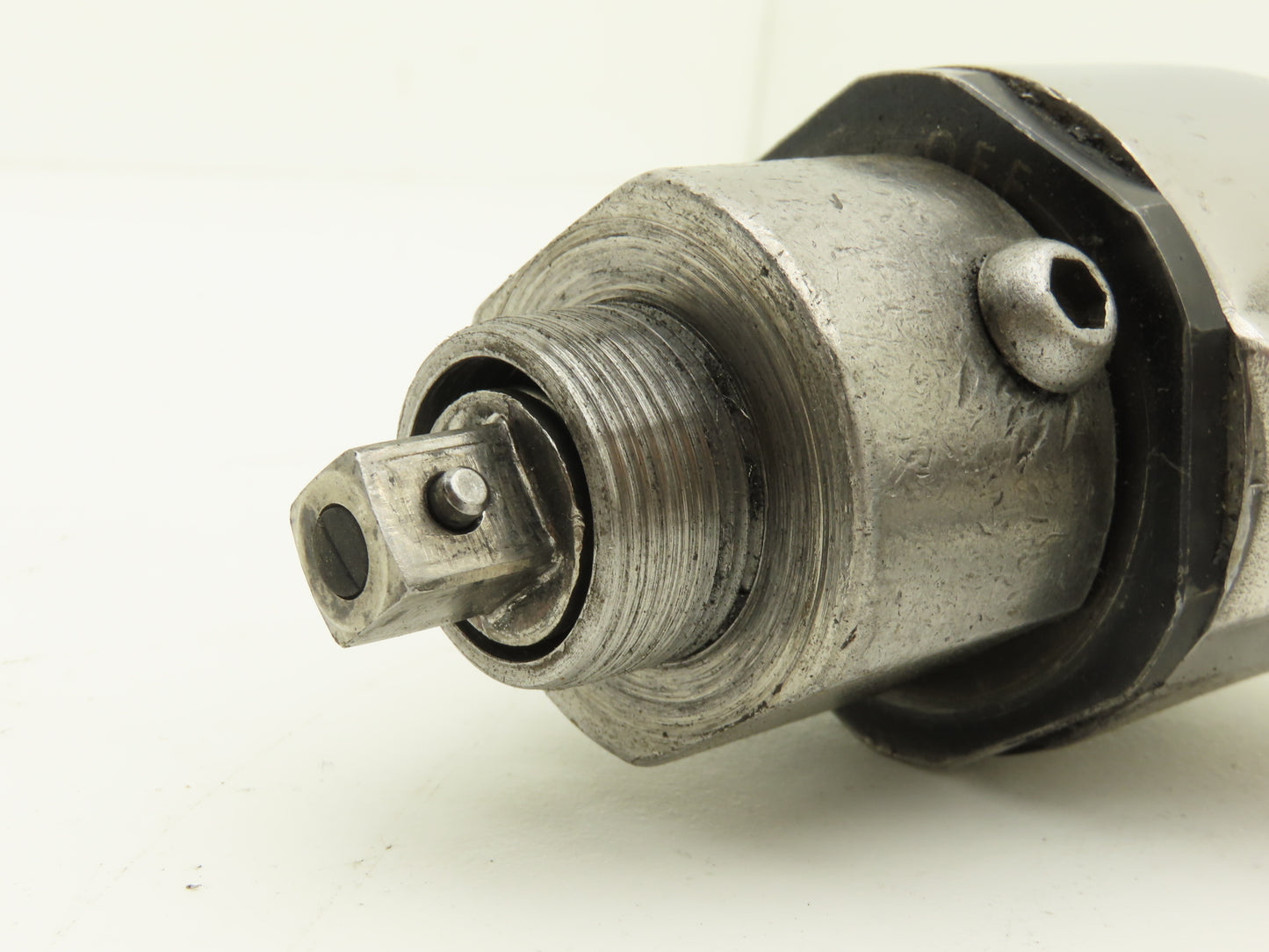 Stanley EB45LH26V2-155 Electric Nutrunner 3/8" Drive Right Angle 155Nm 395 RPM