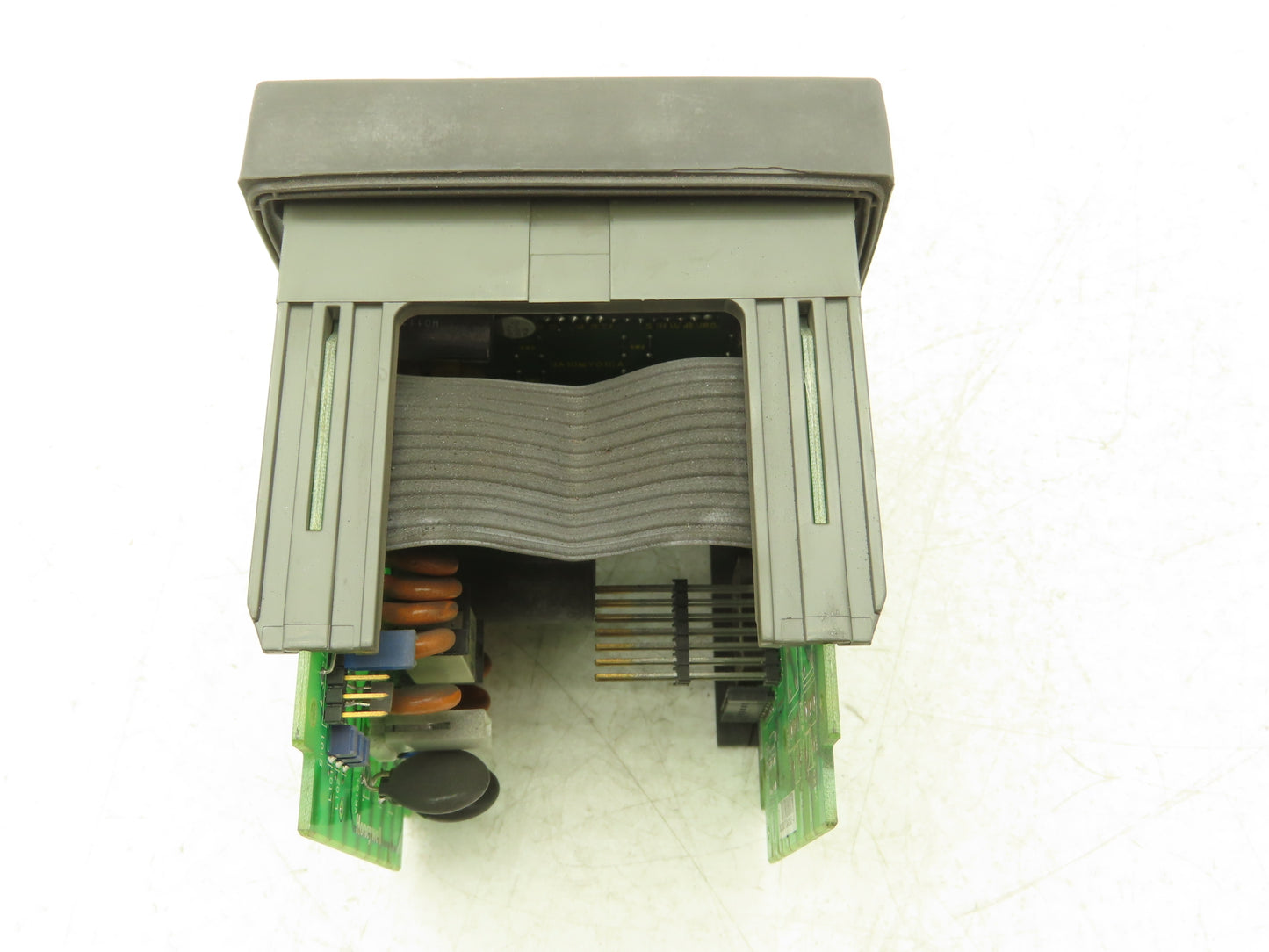 Honeywell UDC2300 Mini-Pro Temperature Controller DC230L-E0-00-10-0A00000-00-0