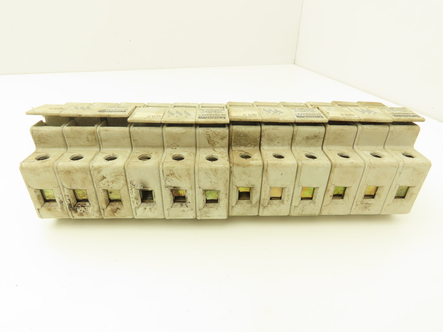 Ferraz Shawmut USCC31I Ultrasafe 3-Pole Class CC Fuse Holder 30A 600V Lot of 8