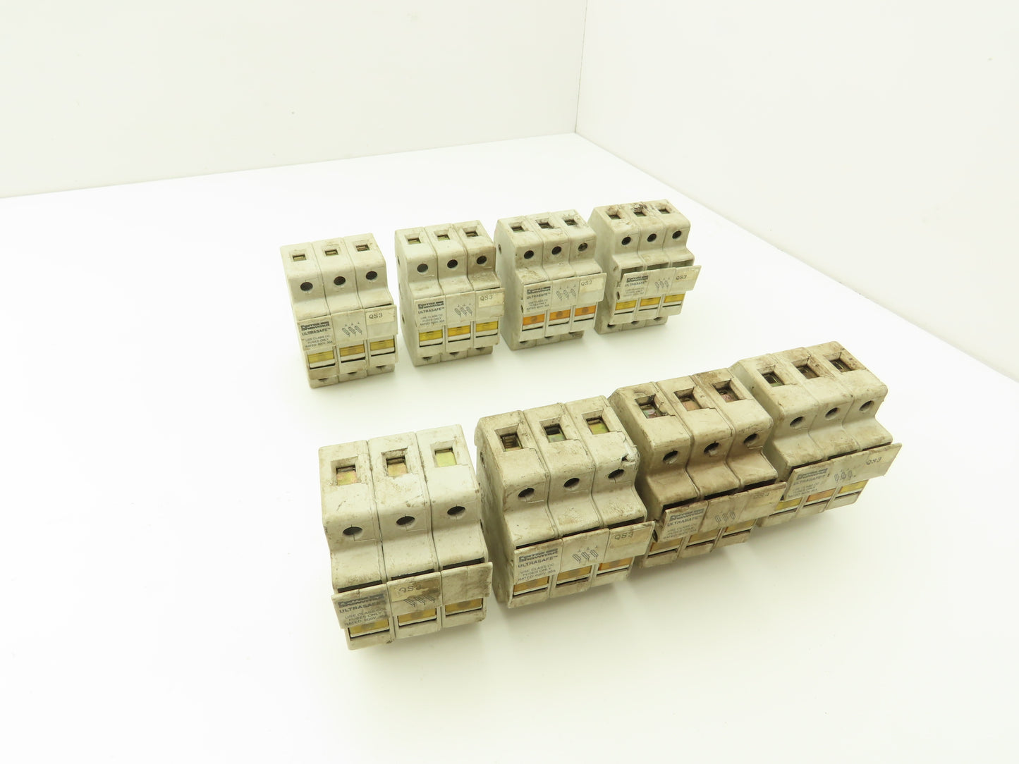 Ferraz Shawmut USCC31I Ultrasafe 3-Pole Class CC Fuse Holder 30A 600V Lot of 8