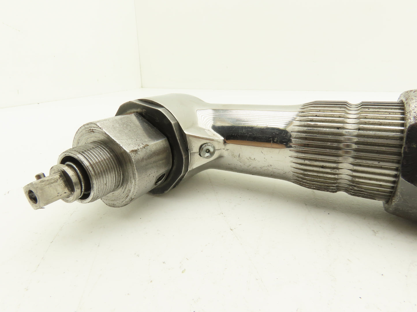 Stanley EB45LH26V2-155 Electric Nutrunner Drive Right Angle 155Nm 395 RPM
