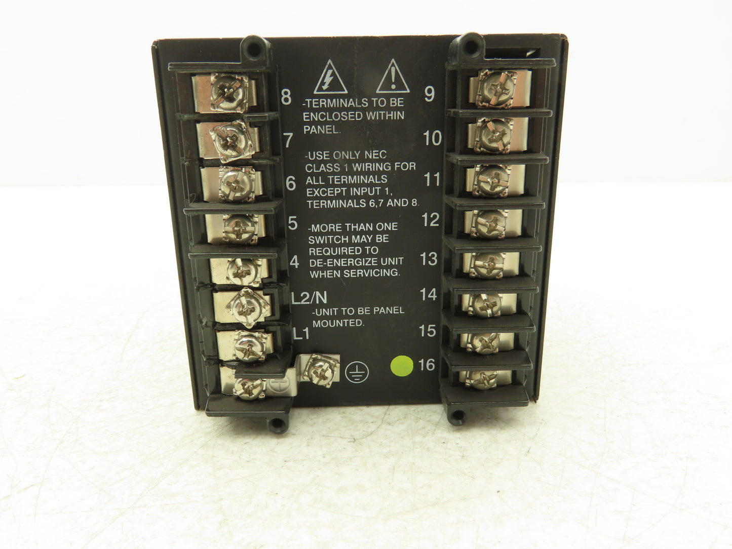 Honeywell UDC2300 Mini-Pro Temperature Controller DC230L-E0-00-10-0A00000-00-0