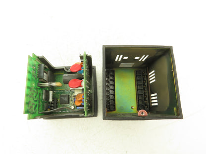 Honeywell UDC2300 Mini-Pro Temperature Controller DC230L-E0-00-10-0A00000-00-0