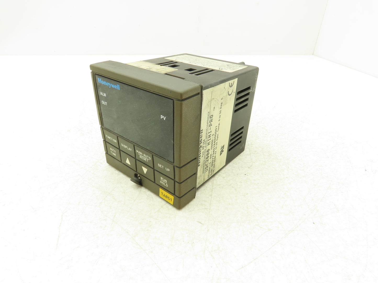 Honeywell UDC2300 Mini-Pro Temperature Controller DC230L-E0-00-10-0000000-00-0