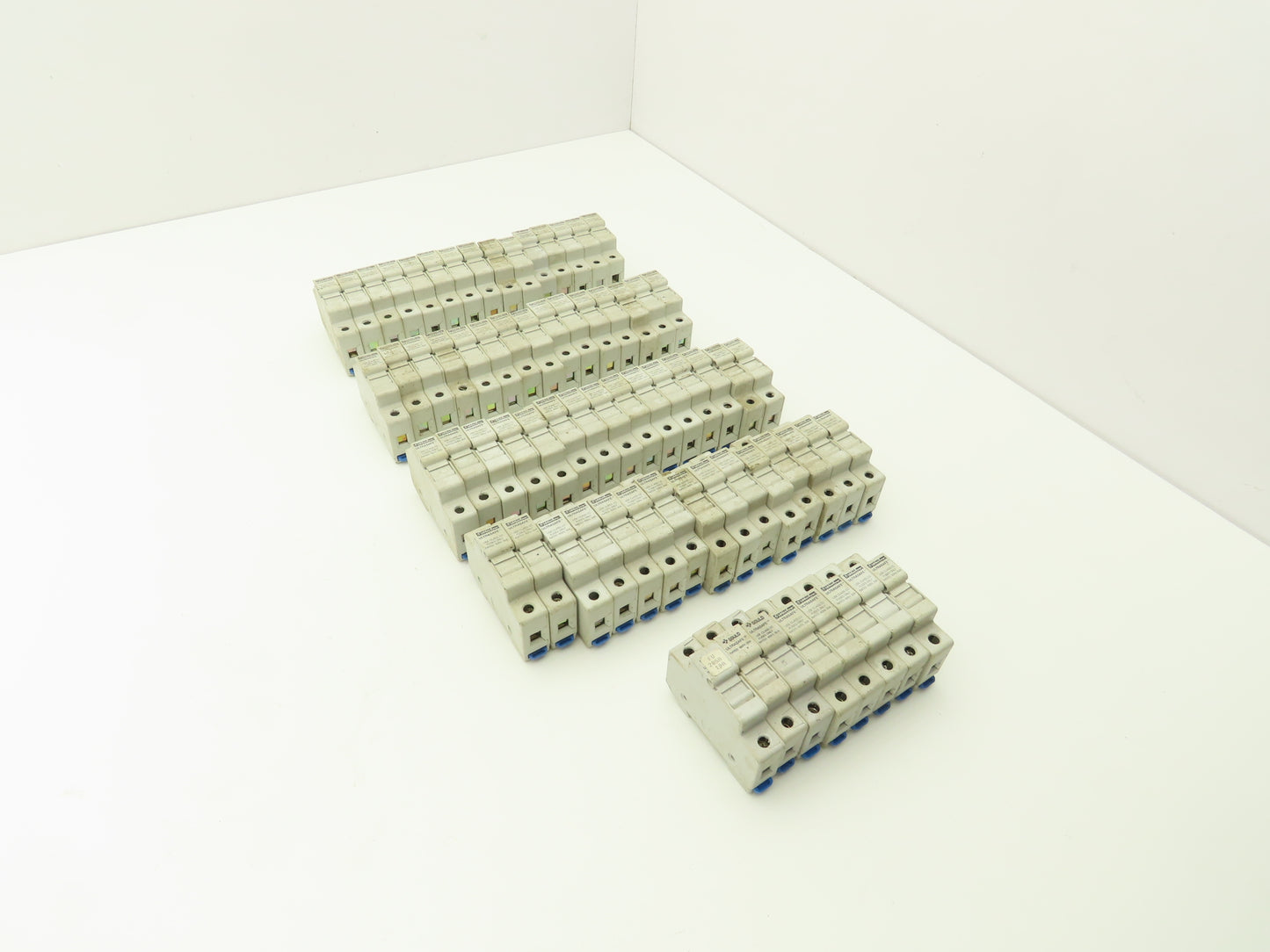 Ferraz Shawmut USCC1 Ultrasafe 1-Pole Class CC Fuse Holder 30A 600V Lot of 69