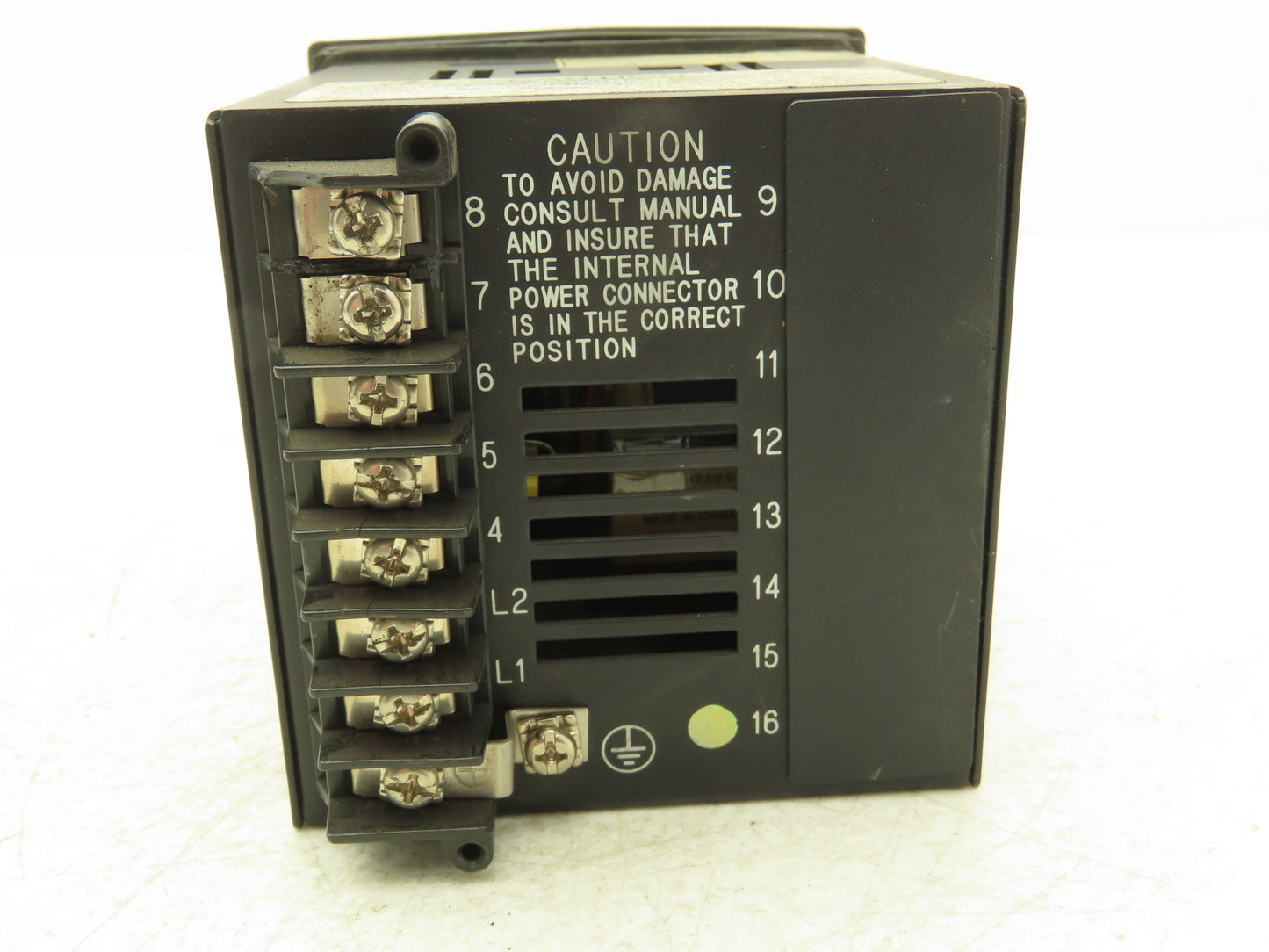 Honeywell UDC2000 Mini-Pro Temperature Controller 120VAC DC200H-0-000-10000-0