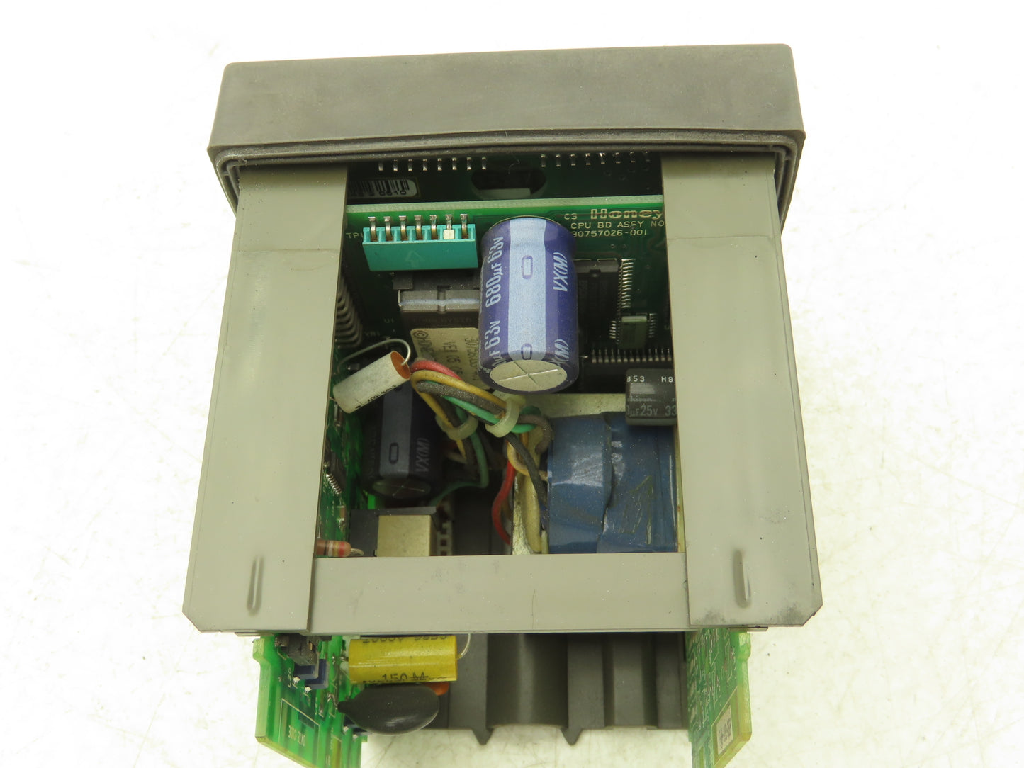 Honeywell UDC2000 Mini-Pro Temperature Controller 120VAC DC200H-0-000-10000-0