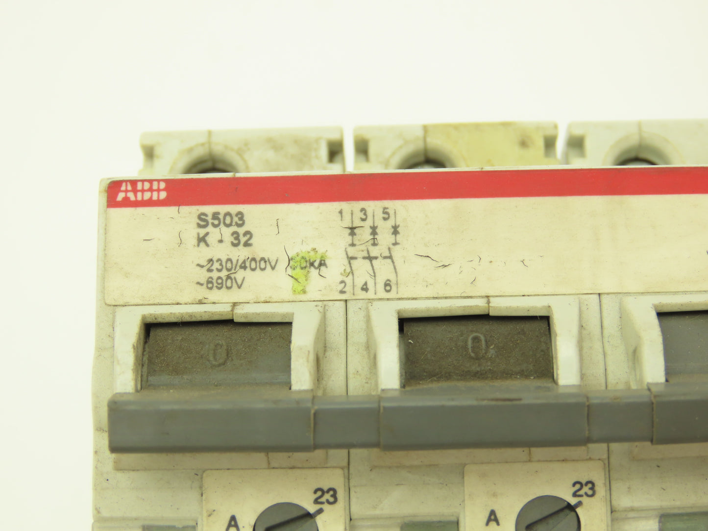 ABB S503-K32 3-Pole Circuit Breaker Adjustable 32A 690VAC 230/400V DIN Mountable