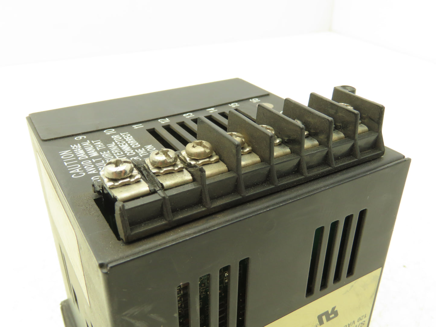 Honeywell UDC2000 Mini-Pro Temperature Controller 120VAC DC200H-0-000-10000-0