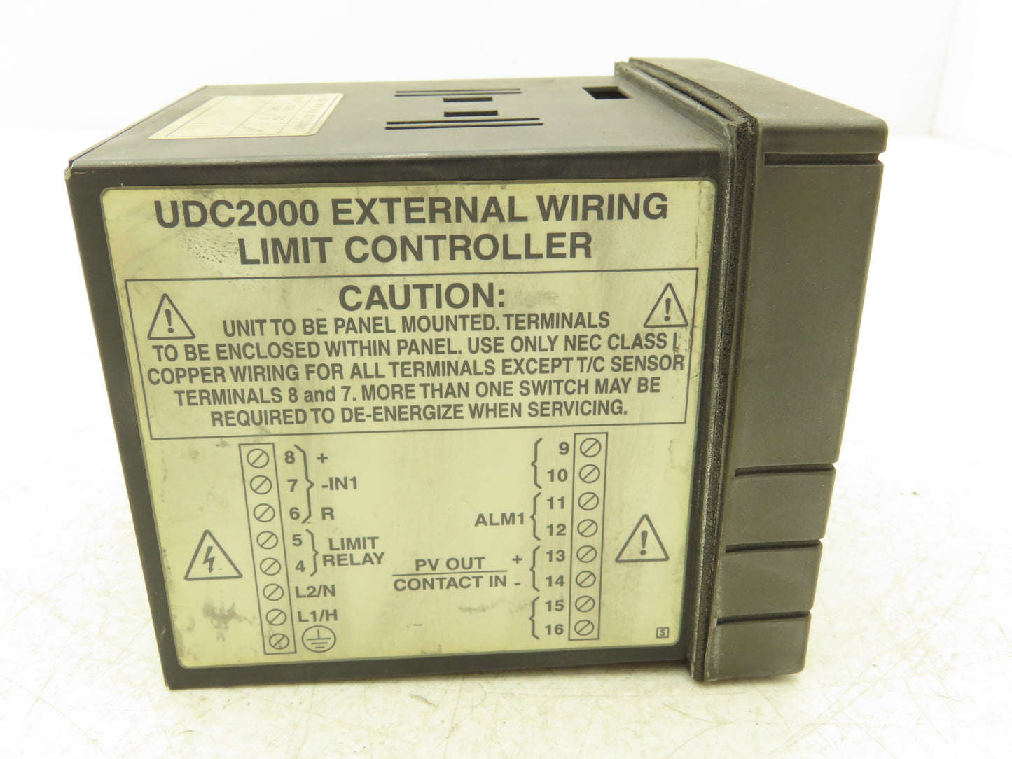 Honeywell UDC2000 Mini-Pro Temperature Controller 120VAC DC200H-0-000-10000-0