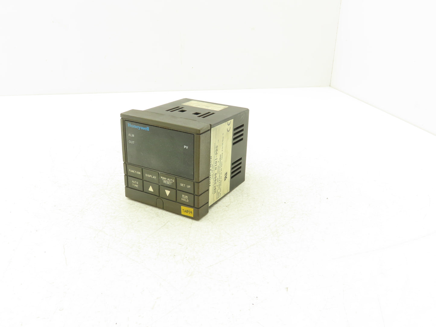Honeywell UDC2000 Mini-Pro Temperature Controller 120VAC DC200H-0-000-10000-0