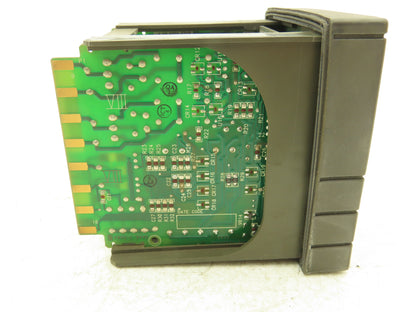 Honeywell UDC2000 Mini-Pro Temperature Controller 120VAC DC200H-0-000-10000-0