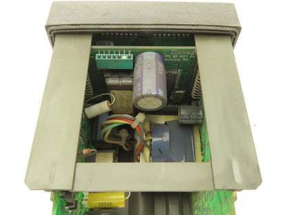 Honeywell UDC2000 Mini-Pro Temperature Controller 120VAC DC200H-0-000-10000-0