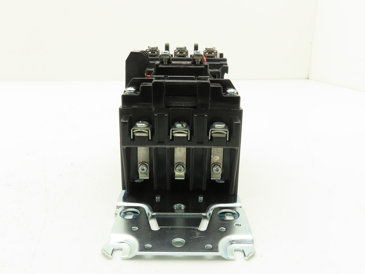 Allen Bradley 500F-AOD930 Size 0 Starter Contactor 575V 3PH 120V Coil w/Overload