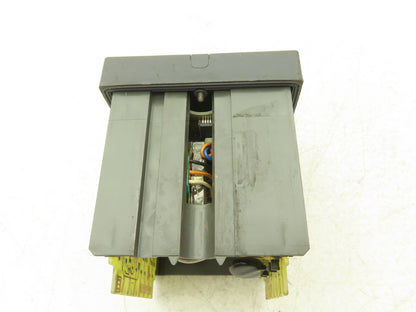 Honeywell UDC2000 Mini-Pro Temperature Controller 120VAC DC200H-0-000-1F000-0