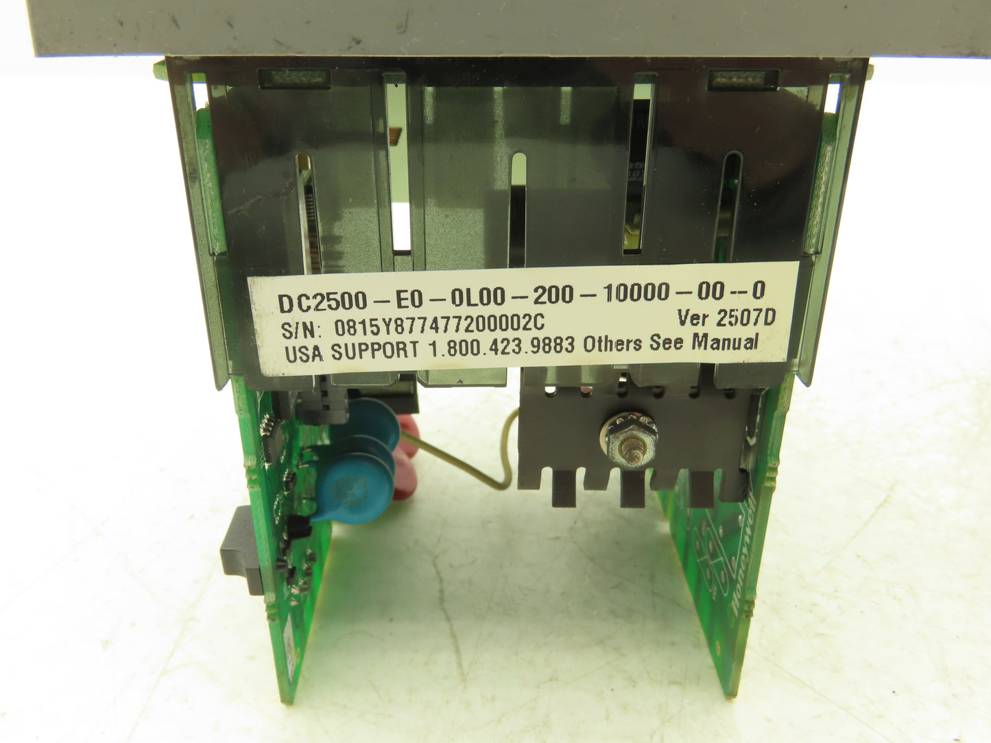 Honeywell UDC2500 Digital Temperature Controller DC2500-E0-0L00-200-10000-00-0