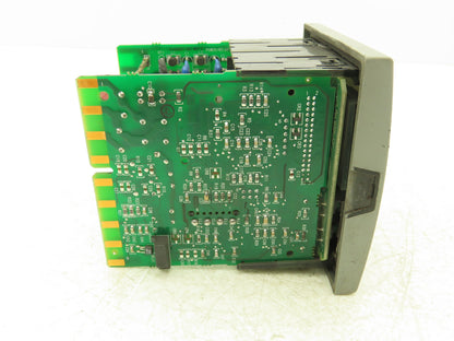 Honeywell UDC2500 Digital Temperature Controller DC2500-E0-0L00-200-10000-00-0