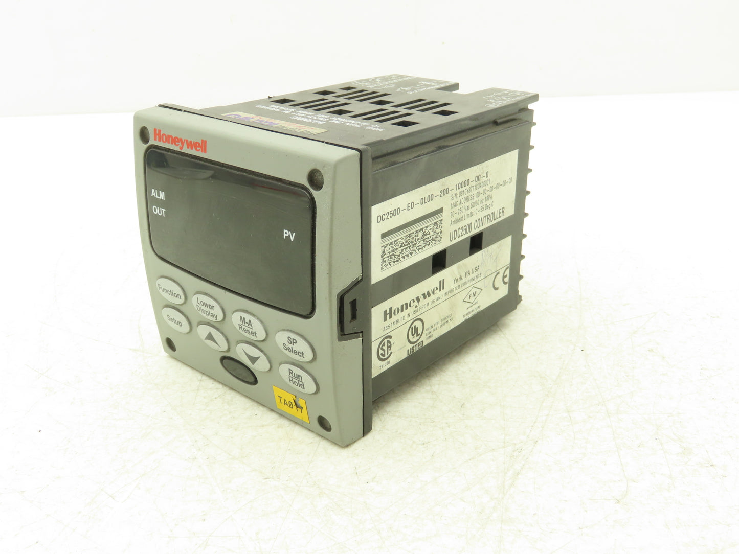 Honeywell UDC2500 Digital Temperature Controller DC2500-E0-0L00-200-10000-00-0