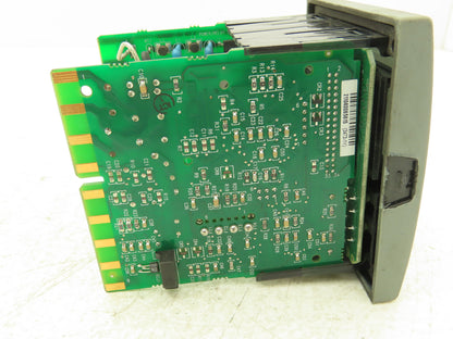 Honeywell UDC2500 Digital Temperature Controller DC2500-E0-0L00-200-10000-E0-0