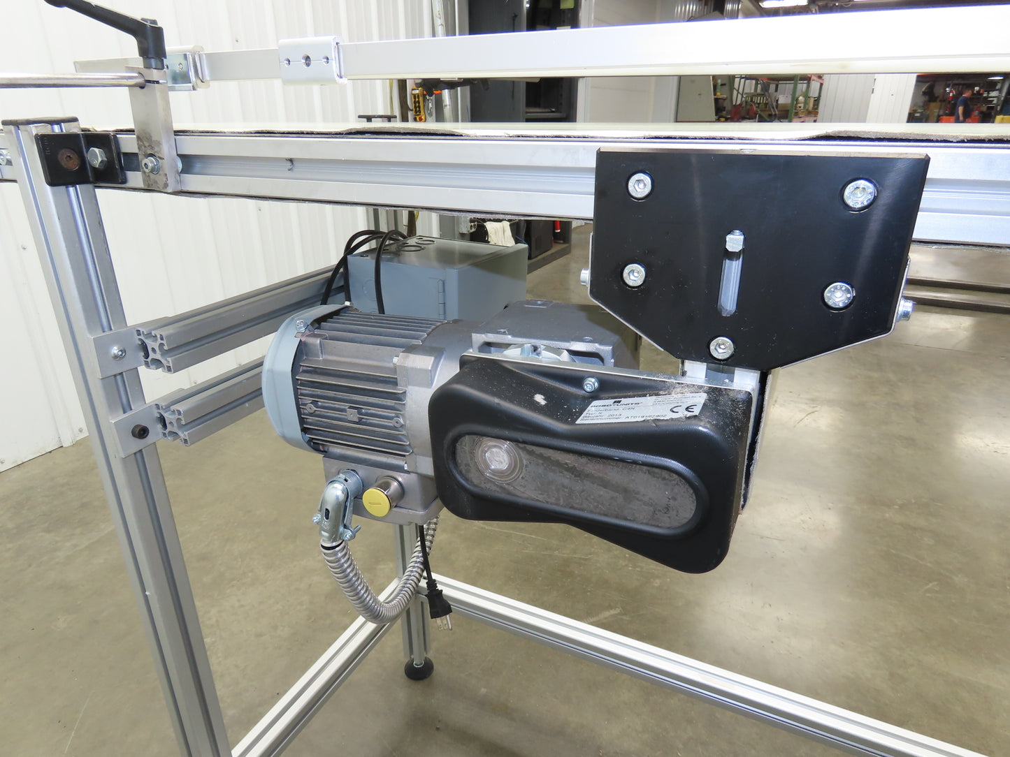 RobotUnits Type K Belt Conveyor 15.75"W x 60"L Variable Speed Center Drive 115V